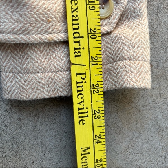 Women's Large Beige/Tan Toggle Wool Coat Autumn Ready **flaw - Picture 3 of 9